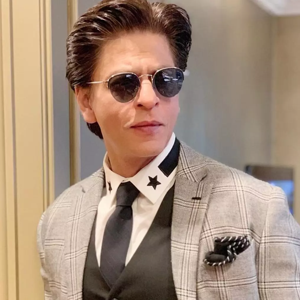 40 Kata-kata quote Shah Rukh Khan, bijak dan romantis