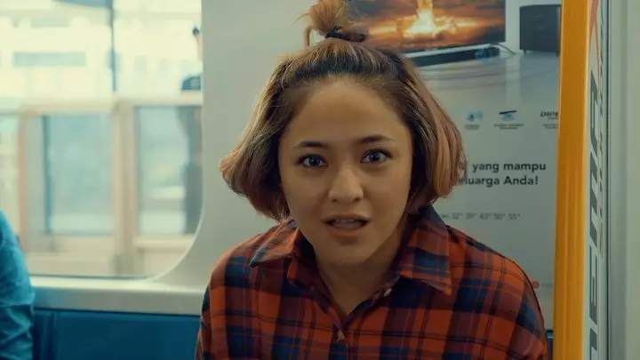 seleb ubah rambut manglingi © 2020 brilio.net seleb ubah rambut manglingi © 2020 brilio.net