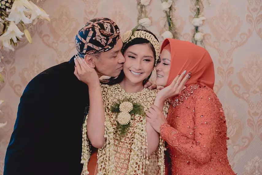 siraman kevin liliana © 2020 brilio.net siraman kevin liliana © 2020 brilio.net