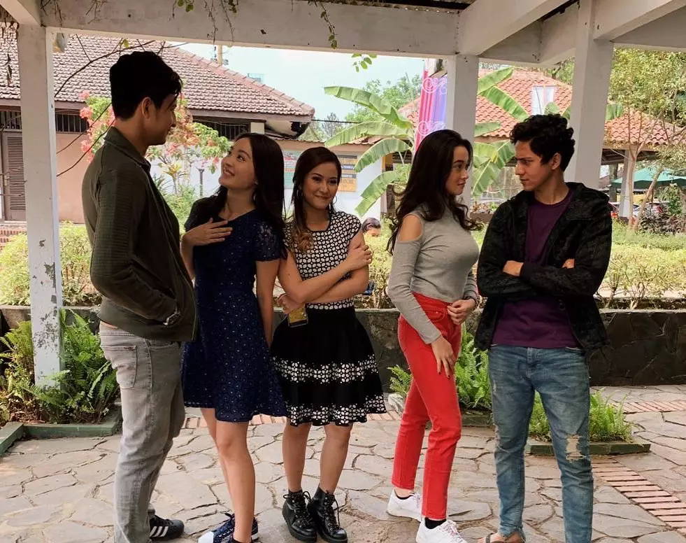Momen pemain Cinta Karena Cinta di luar syuting Instagram 