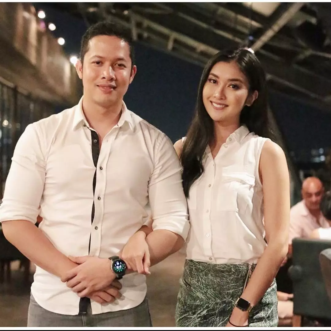 8 Potret kedekatan Kevin Liliana &amp; anak calon suami, kompak abis