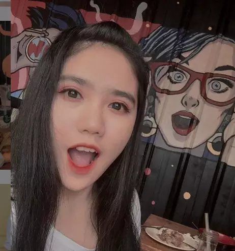 seleb tiktok cantik istimewa