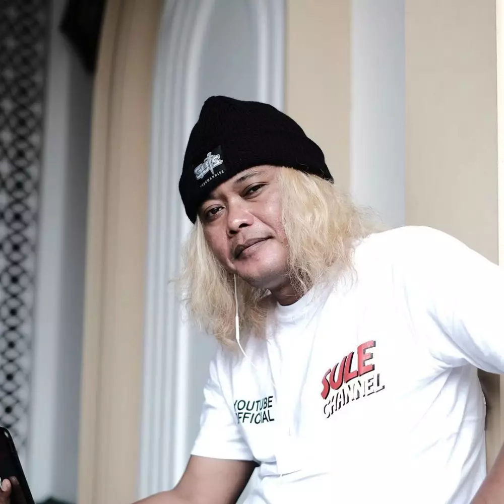 Perhiasan Lina hilang  Instagram