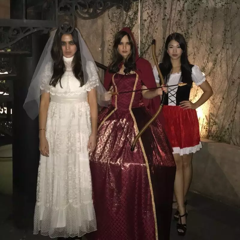 jedar kostum nyentrik © 2020 brilio.net jedar kostum nyentrik © 2020 brilio.net