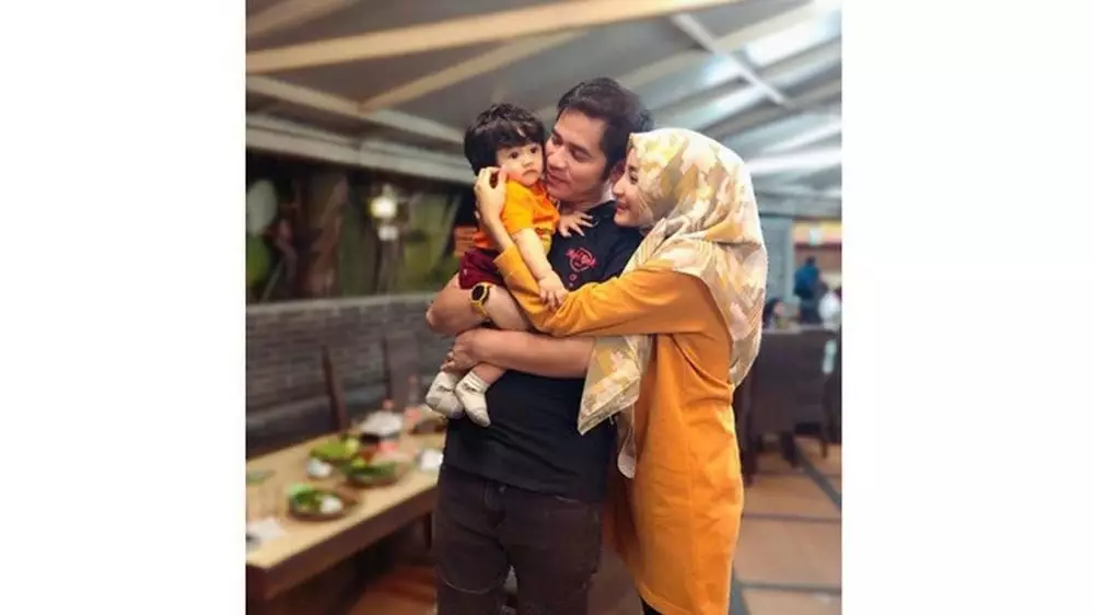 Ricky Perdana dan istri  Instagram 