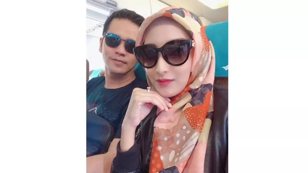 Ricky Perdana dan istri  Instagram 