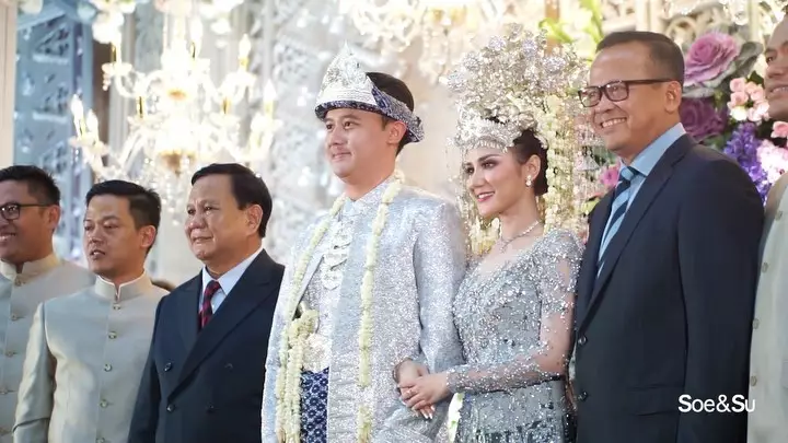 Momen pernikahan sespri Prabowo Instagram  Momen pernikahan sespri Prabowo Instagram