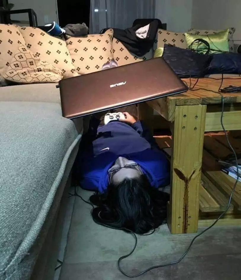 potret liburan ala sobat miskin © 2020 1cak.com potret liburan ala sobat miskin © 2020 1cak.com