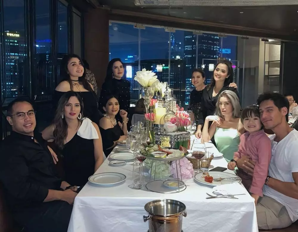 dinner party jedar © 2020 brilio.net