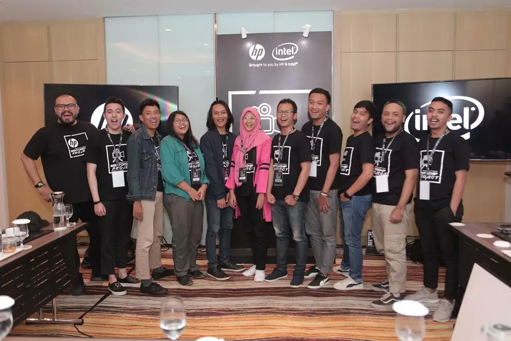 Gemblengan Joko Anwar & Eka Gustiwana di HP Mentorship Project HP Indonesia Gemblengan Joko Anwar & Eka Gustiwana di HP Mentorship Project HP Indonesia