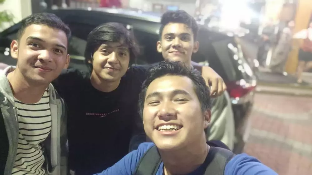 Arbani dan Henry instagram  Arbani dan Henry instagram