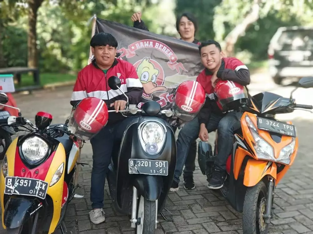 Arbani dan Henry instagram  Arbani dan Henry instagram