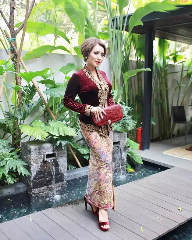 Istri Dede Yusuf  Instagram 