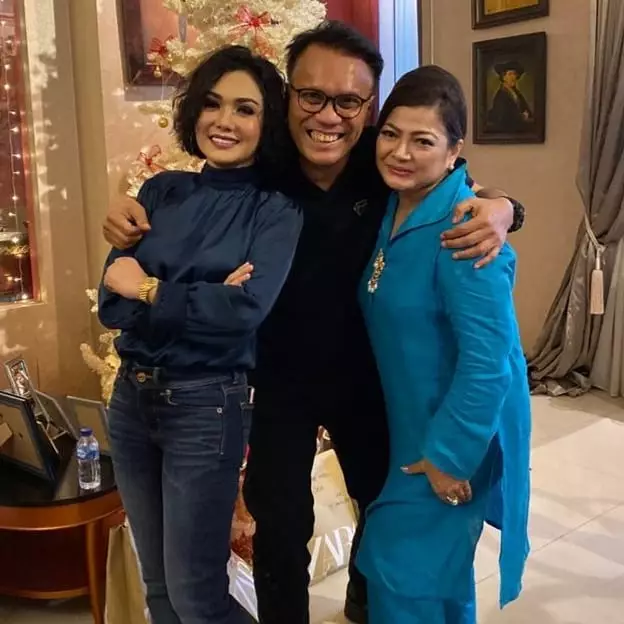 Penyanyi Tanah Air dengan mantan suami Instagram 