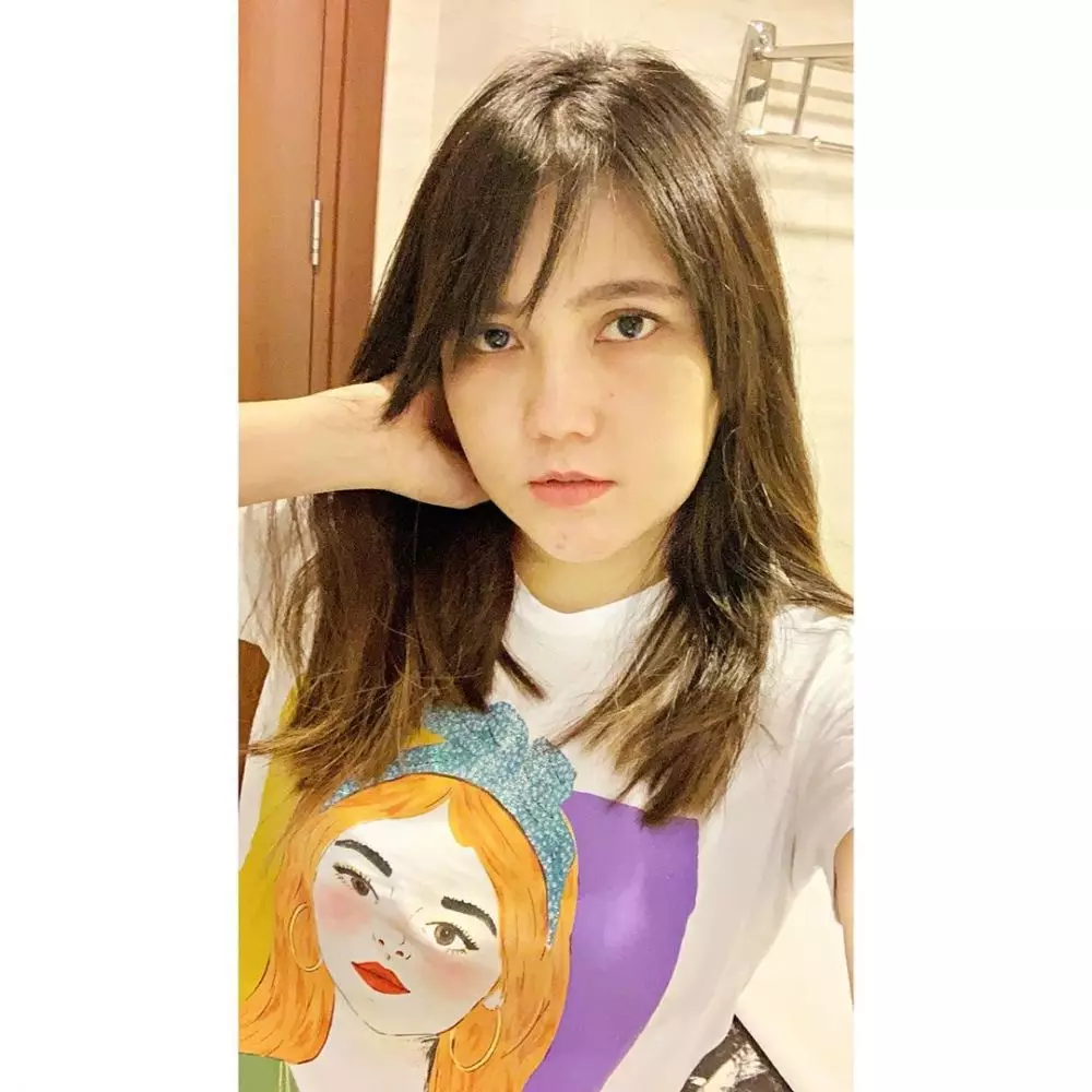 Pedangdut pipi tembem  Instagram 