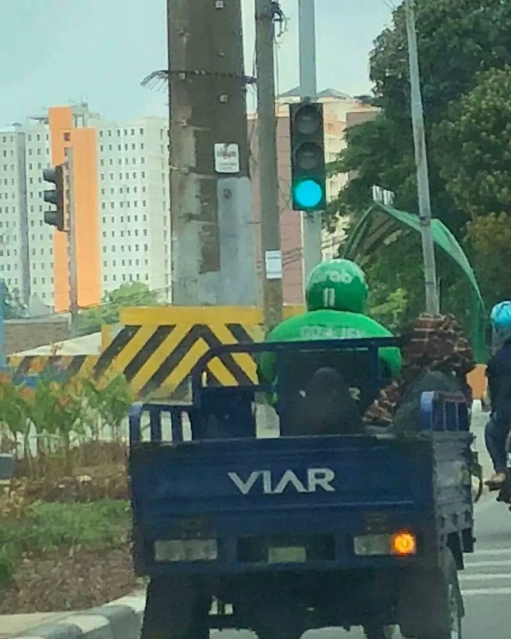 motor unik driver ojek online kocak © 2020 instagram.com