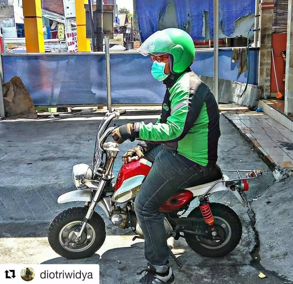 motor unik driver ojek online kocak © 2020 instagram.com