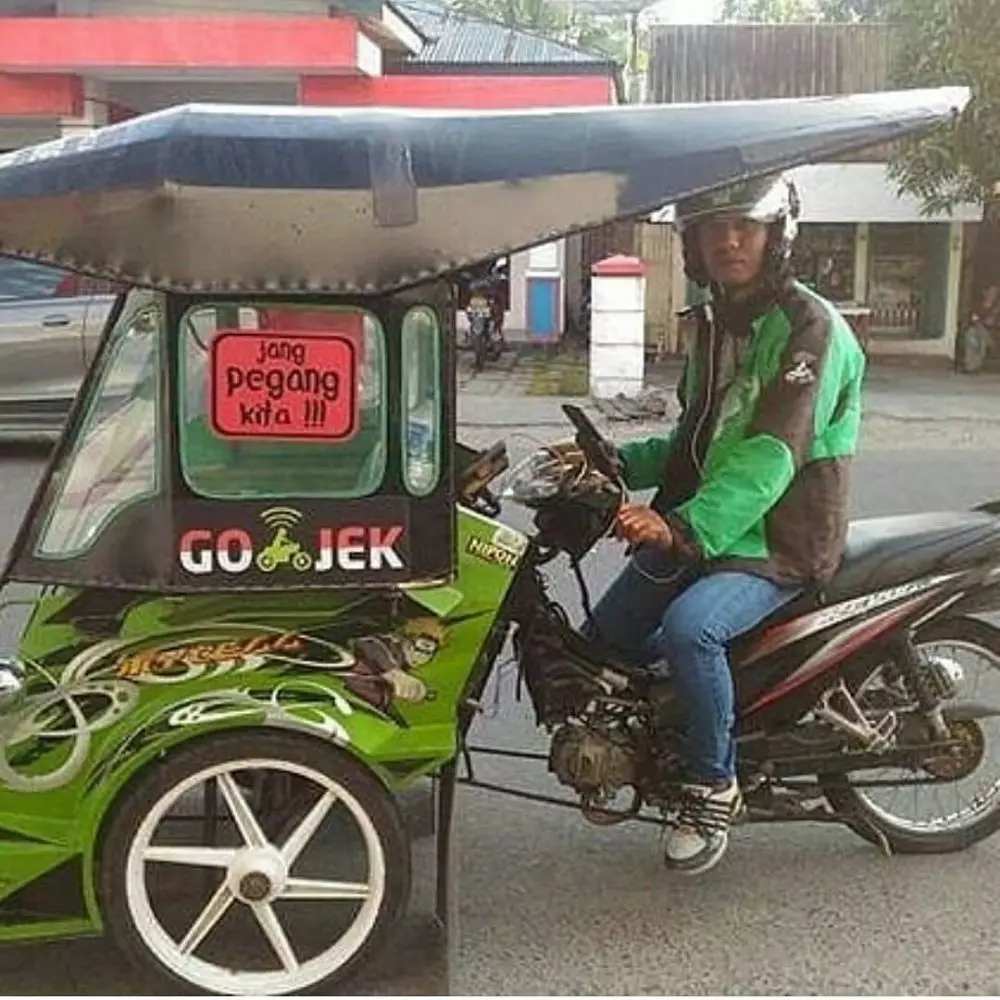 motor unik driver ojek online kocak © 2020 instagram.com