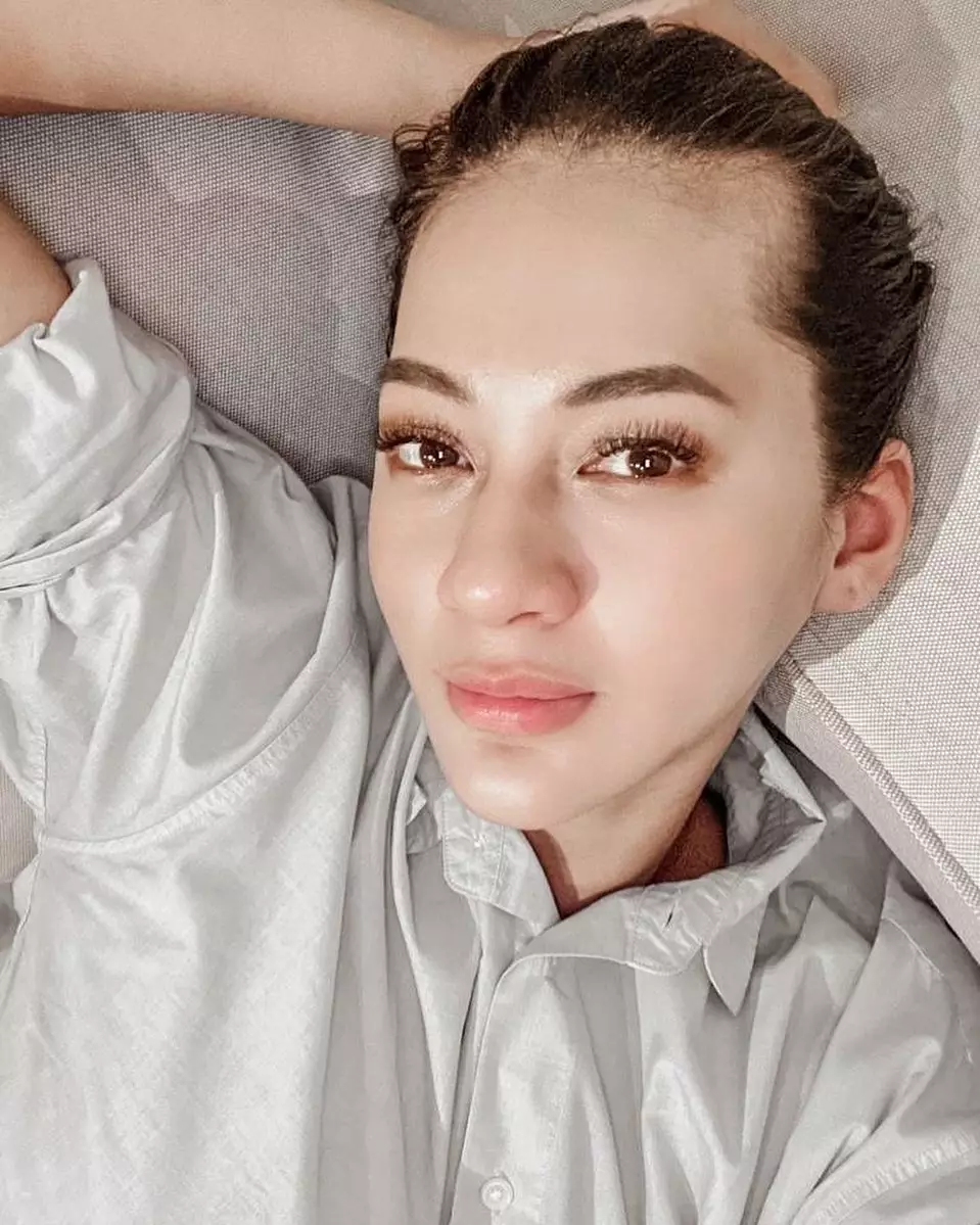 Paula Verhoeven selfie  Instagram 