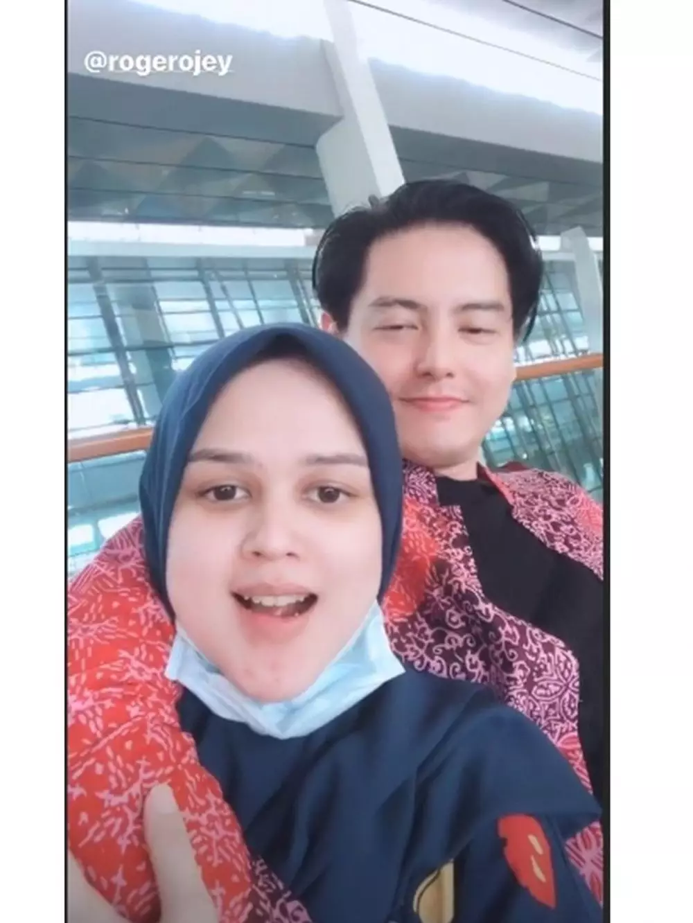 Cut Meyriska antar suami umrah  Instagram 