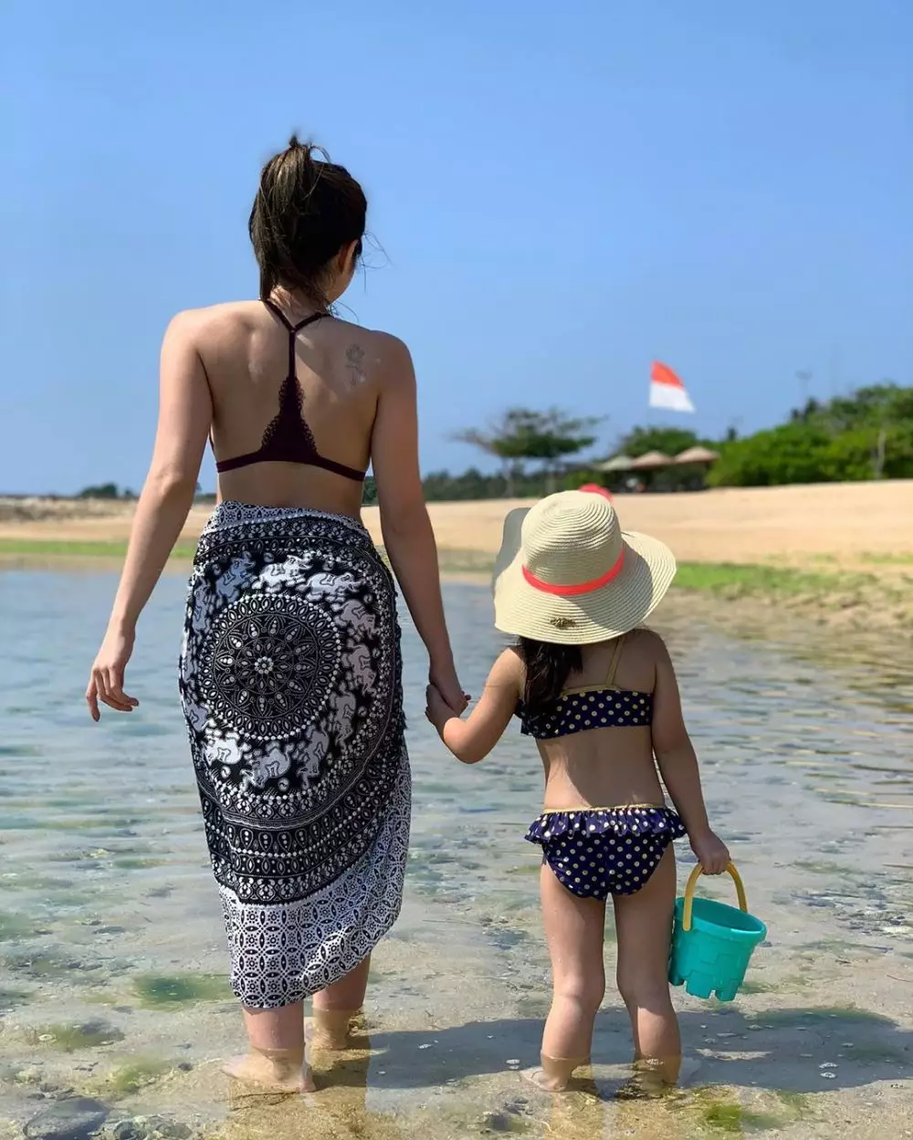 Gisella pamer tato instagram  Gisella pamer tato instagram