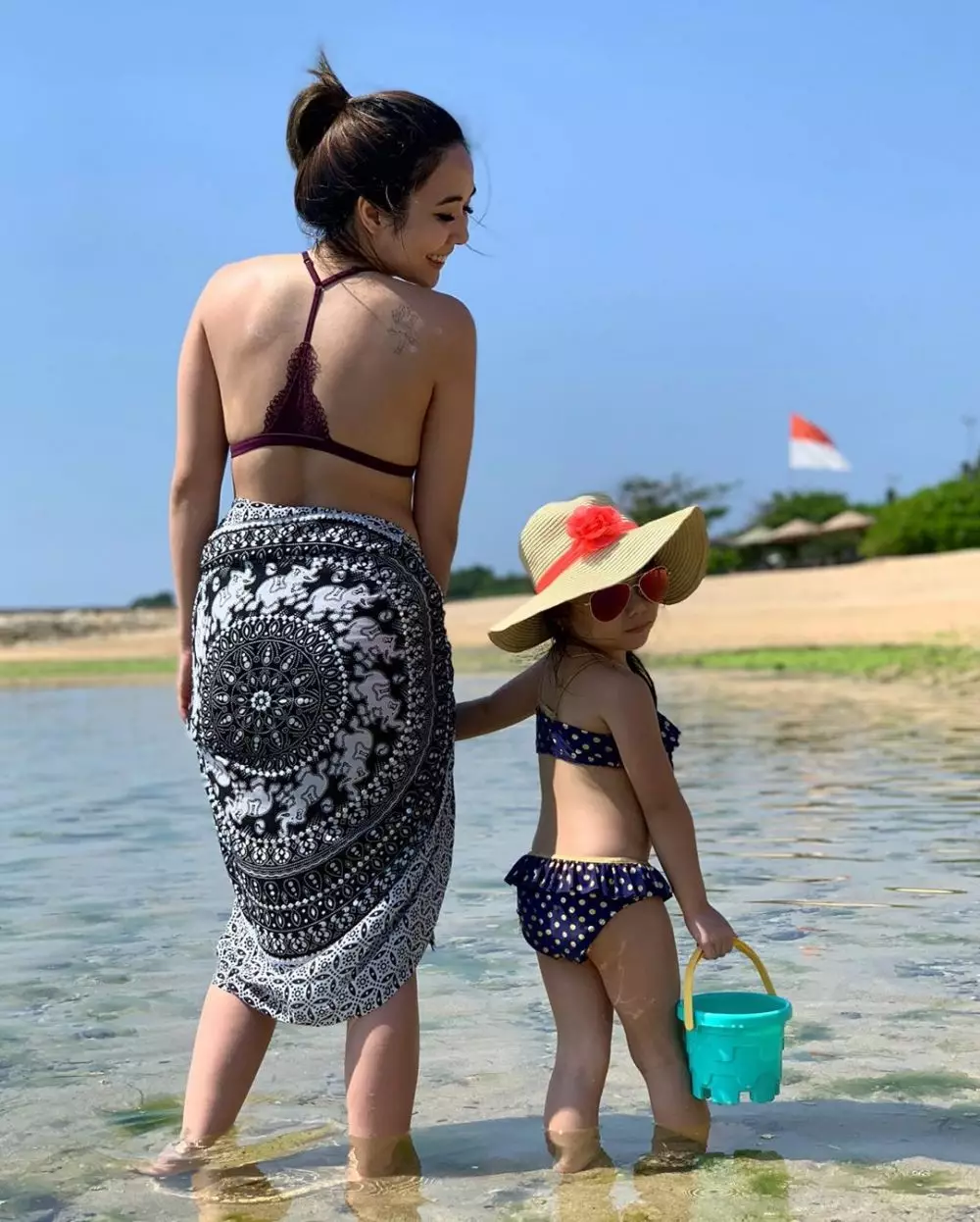 Gisella pamer tato instagram  Gisella pamer tato instagram
