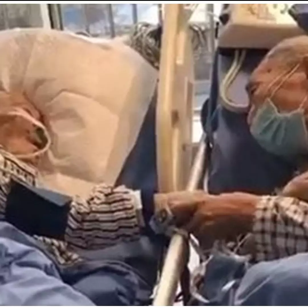 Kisah pilu kakek-nenek berjuang lawan virus Corona, bikin terenyuh