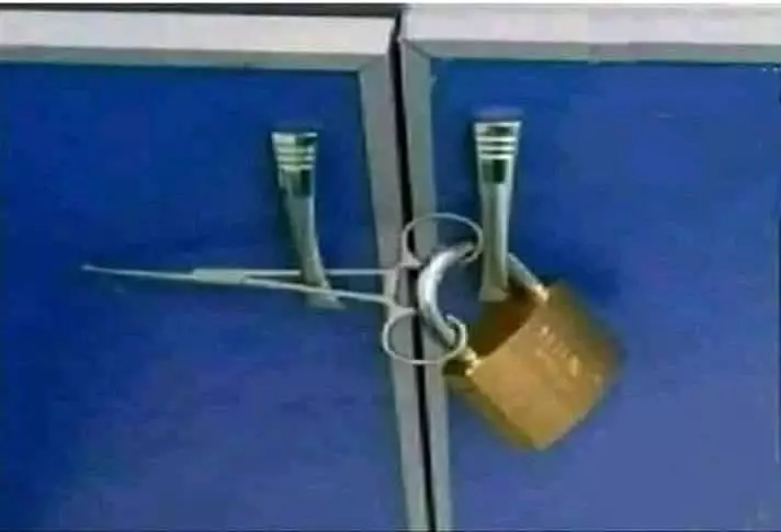 kreasi nyeleneh saat terdesak nggak terduga © 2020 instagram.com kreasi nyeleneh saat terdesak nggak terduga © 2020 instagram.com