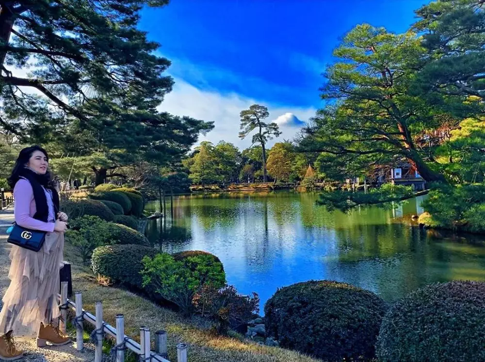 Via Jepang editan Instagram  Via Jepang editan Instagram