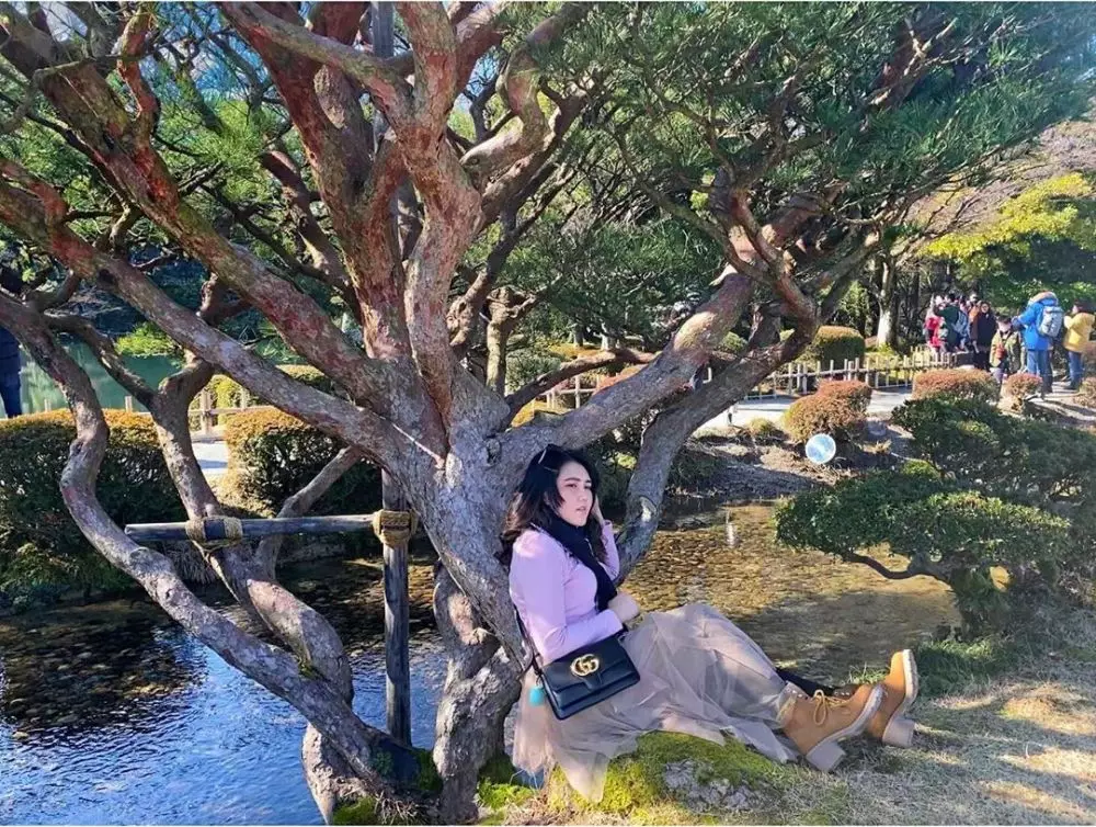 Via Jepang editan Instagram  Via Jepang editan Instagram