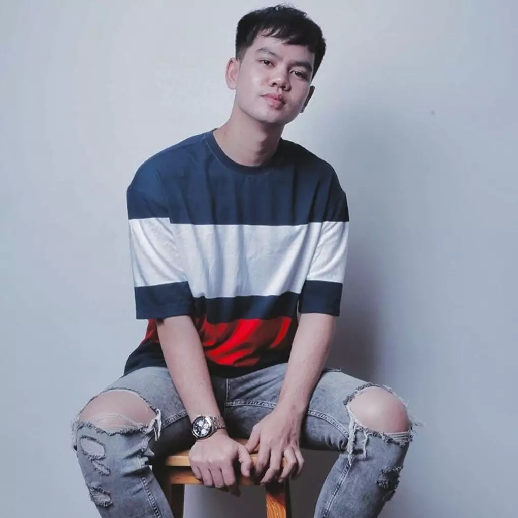 7 Penampakan rumah Faul juara LIDA 2019 di kampung, sederhana 