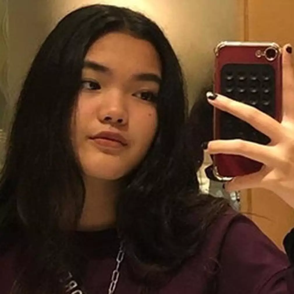 6 Potret Queennara, putri cantik Liza Natalia yang swag abis