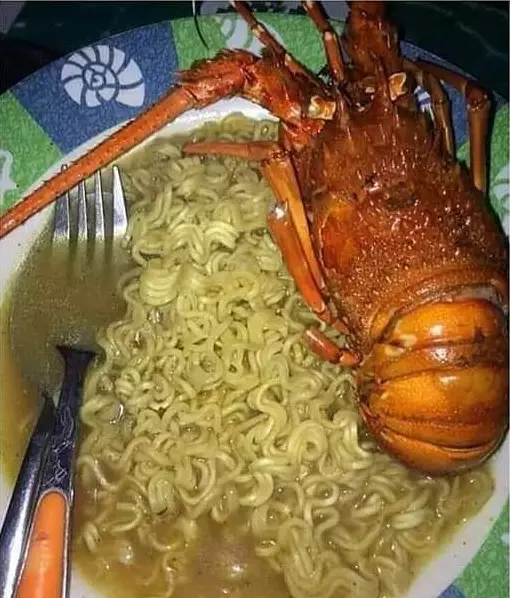 cara penyajian makanan anak kos ala MasterChef © 2020 instagram.com