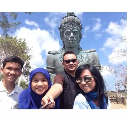 Cak Lontong dan keluarga instagram Cak Lontong dan keluarga instagram
