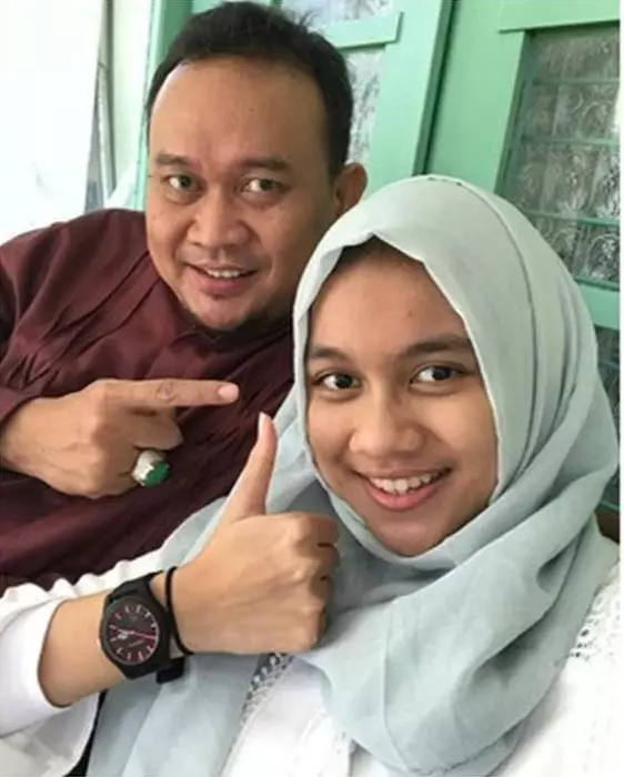 Cak Lontong dan keluarga instagram Cak Lontong dan keluarga instagram