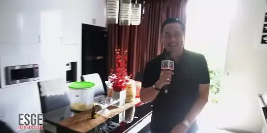 Potret rumah ayah Verrell Bramasta  YouTube