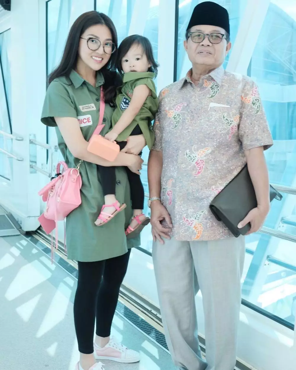 airport fashion Sarwendah instagram