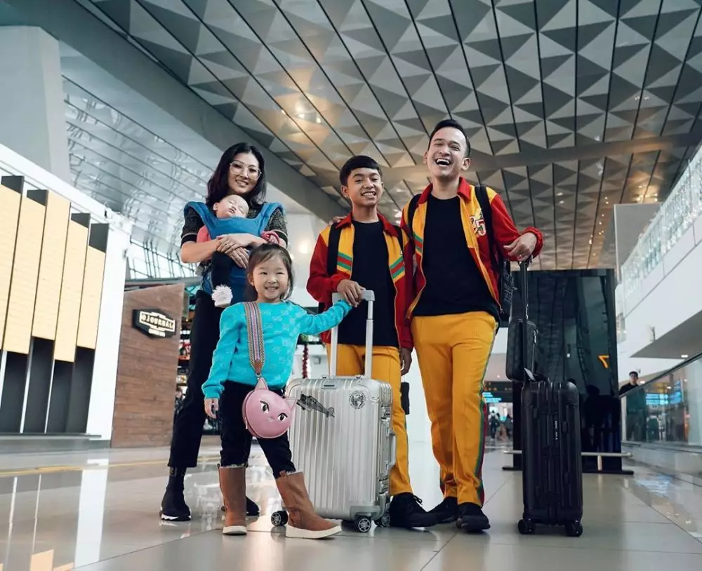 airport fashion Sarwendah instagram