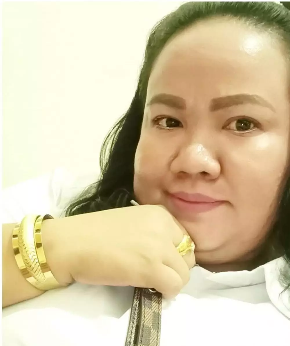 Aty Kodong tanpa makeup instagram