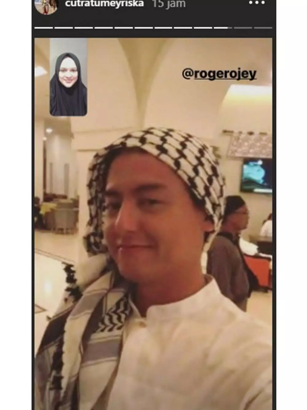 Momen Roger Danuarta umrah pertama kali Instagram