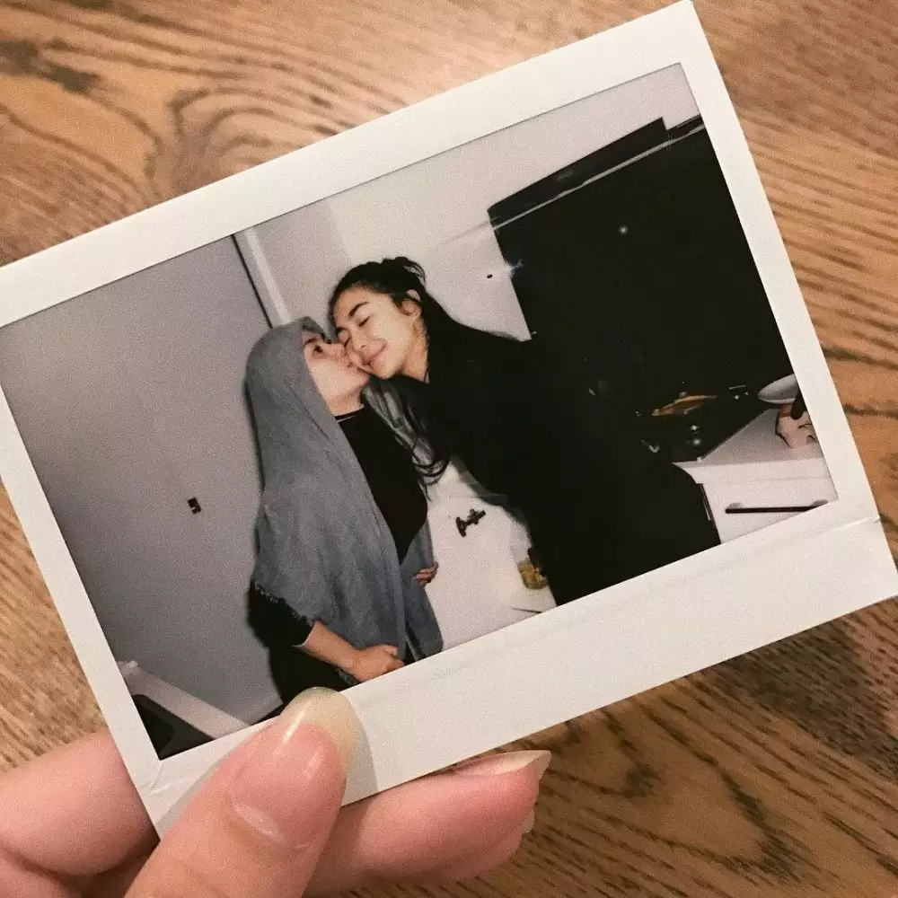 Sarita dan anaknya yang blasteran Jerman Instagram Sarita dan anaknya yang blasteran Jerman Instagram