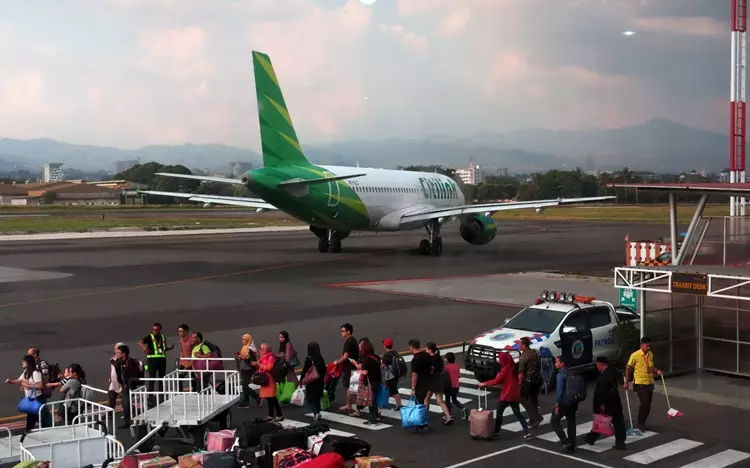 Tiket Pesawat © 2019 brilio.net Tiket Pesawat © 2019 brilio.net