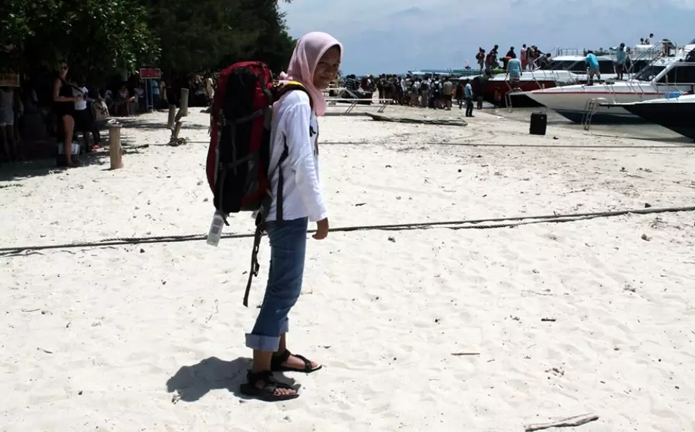 Liburan Naik Pesawat © 2020 brilio.net Liburan Naik Pesawat © 2020 brilio.net