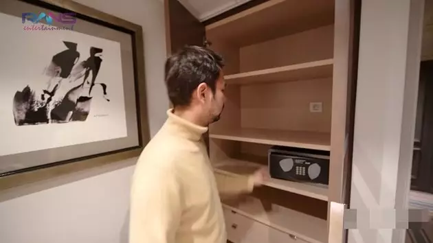 Hotel Raffi dan Gigi  YouTube  Hotel Raffi dan Gigi  YouTube