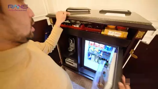 Hotel Raffi dan Gigi  YouTube  Hotel Raffi dan Gigi  YouTube