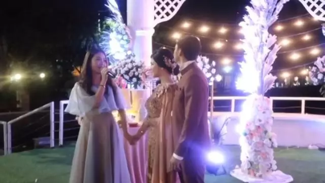 Gaya Natasha Wilona hadiri lamaran & pernikahan Instagram Gaya Natasha Wilona hadiri lamaran & pernikahan Instagram