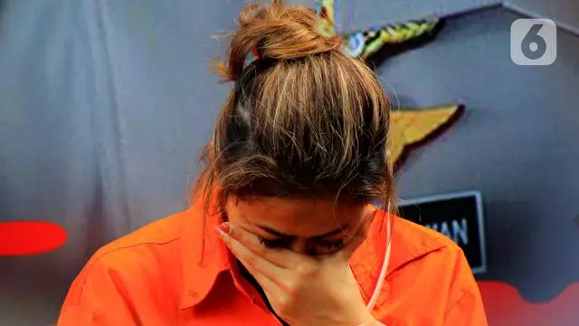 Fakta kasus narkoba Nanie Darham Instagram/@kusumarini_makeup liputan6.com Fakta kasus narkoba Nanie Darham Instagram/@kusumarini_makeup liputan6.com