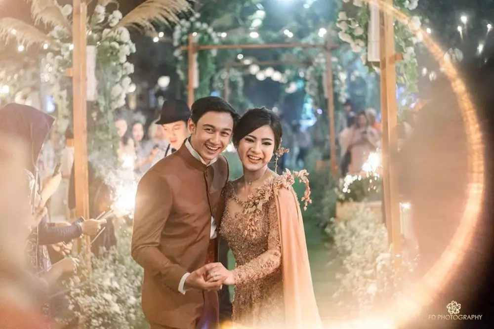 pertunangan seleb mewah © 2020 brilio.net