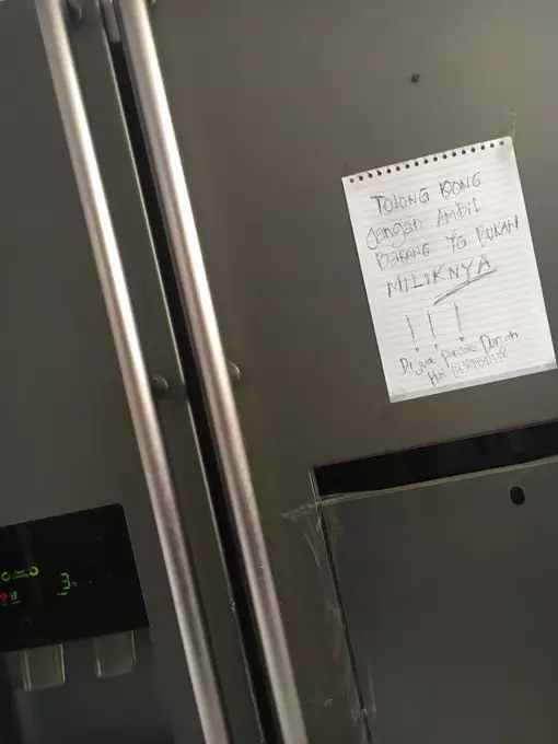 peringatan lucu dilarang mencuri di kos © 2020 1cak.com