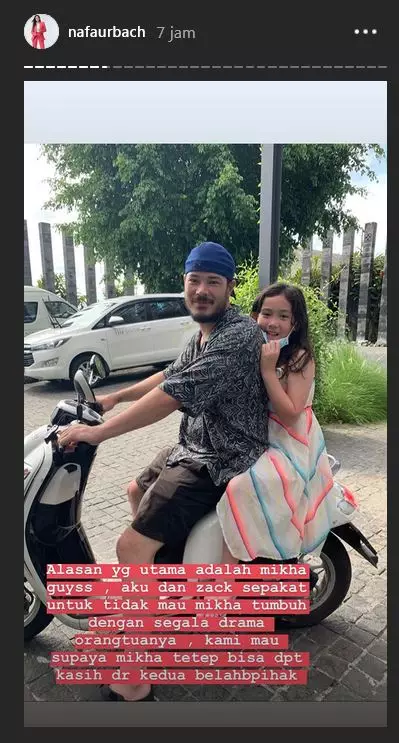 7 potret nafa urbach bareng mantan suami dan anak Instagram
